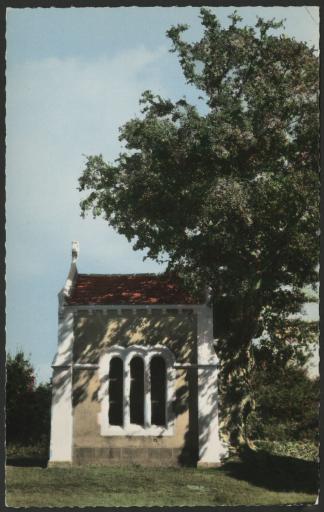 La chapelle du chêne.